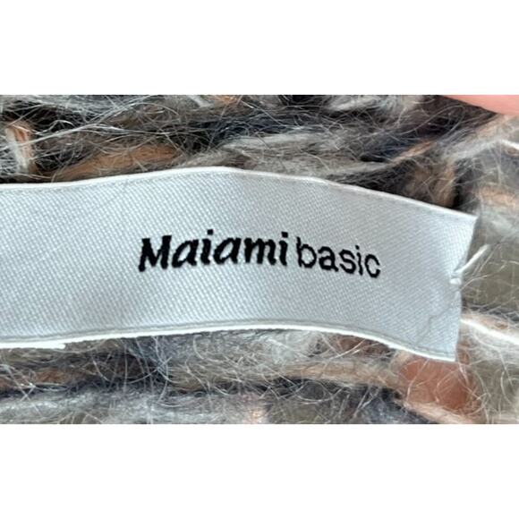 MAIAMI Basic Sz M/L Mohair Blend Toggle Cardigan Sweater Handmade - Picture 2 of 10